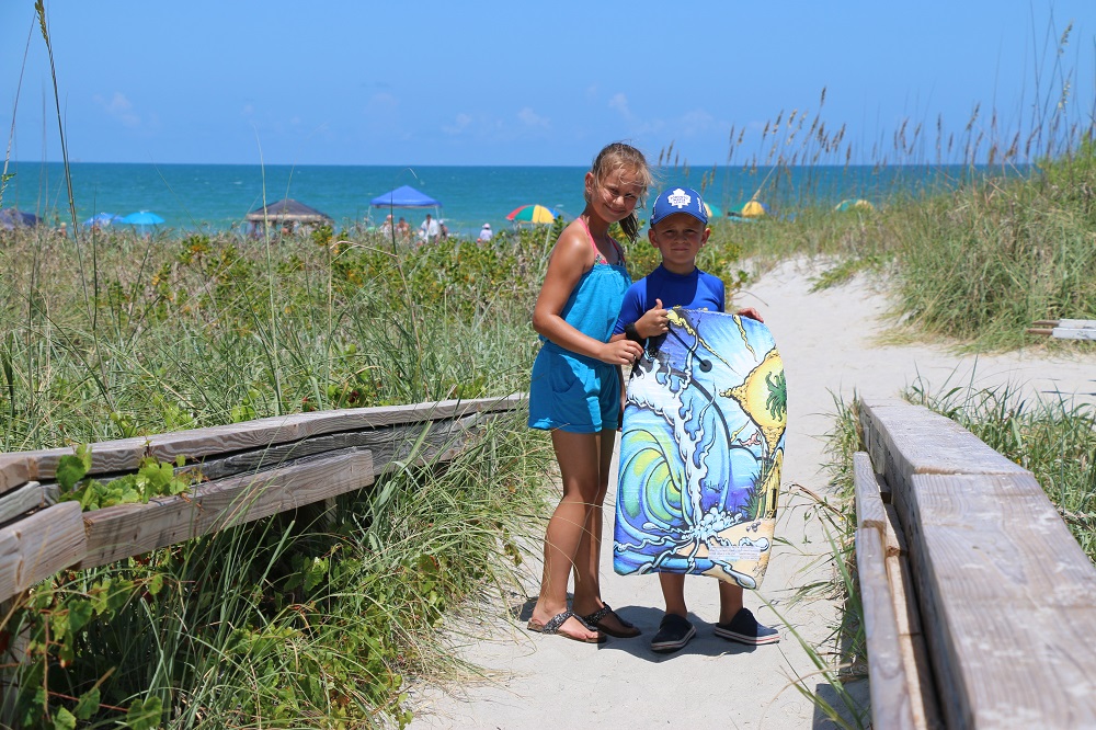 cocoa beach, the resort on cocoa beach review, resort on cocoa beach reviews, cocoa beach hotel, cocoa beach with kids, cocoa beach hotel with kids